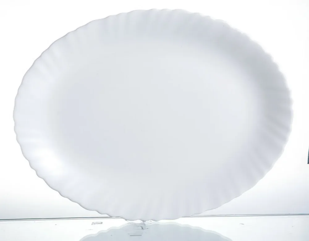 Plat ovale blanc verre opal 33 cm Feston Luminarc Bon Plan
