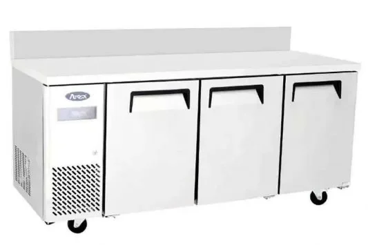 Table compacte négative 3 portes avec dosseret inox 470l groupe à gauche Usine Directe