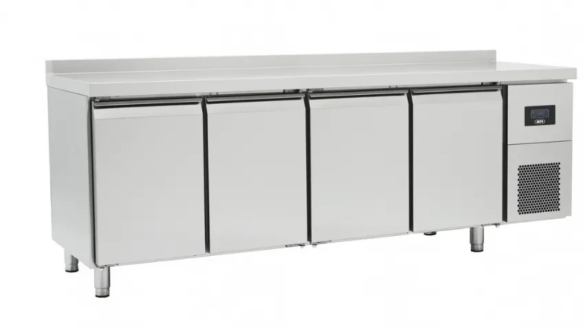 Table réfrigérée positive gn 1/1 avec dosseret 4 portes - température -2/+8°c Offre Spéciale