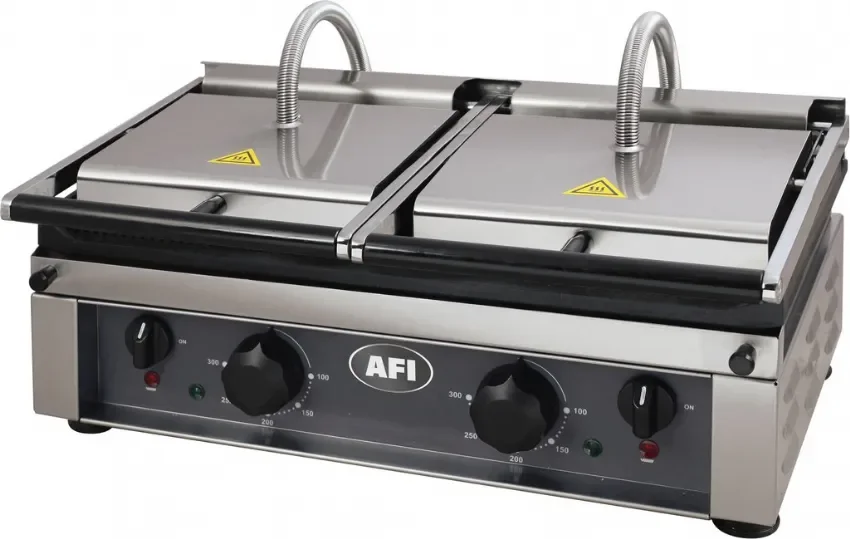Grill panini électrique double rainuré puissance 4 kw - avec surface 550x300 Offre Spéciale