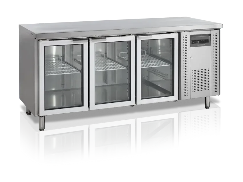 Prix Bas Refroidisseur de comptoir avec 3 portes vitrées 417 litres - 1795x700x880 mm