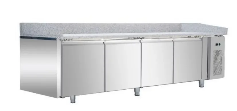 Table à pizzas professionnelle 4 portes avec dessus granit Dernière Chance