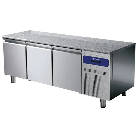 Table réfrigérée pâtisserie 3 portes plan granit température -2/+8°c et capacité 570 l Nouveauté