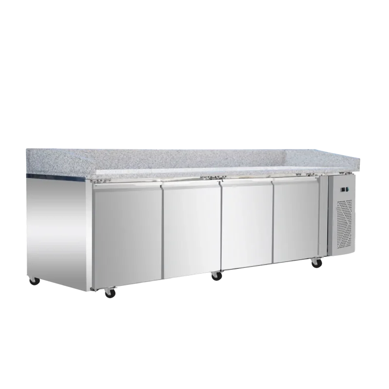 Dernière Chance Table à Pizzas 4 portes sur roulettes - 2525 x 800 x 1000 mm