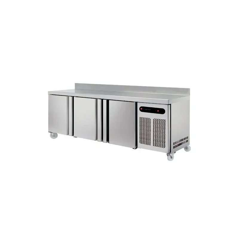 Livraison Gratuite Tour pâtissier adossé- 3 portes - Froid positif statique - 628 L - Technitalia